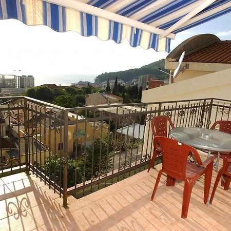 Mm Kovacevic Apartments Petrovac na moru Exterior foto