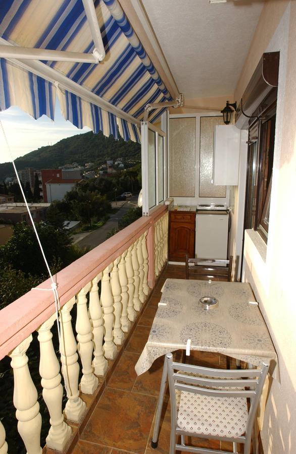 Mm Kovacevic Apartments Petrovac na moru Exterior foto