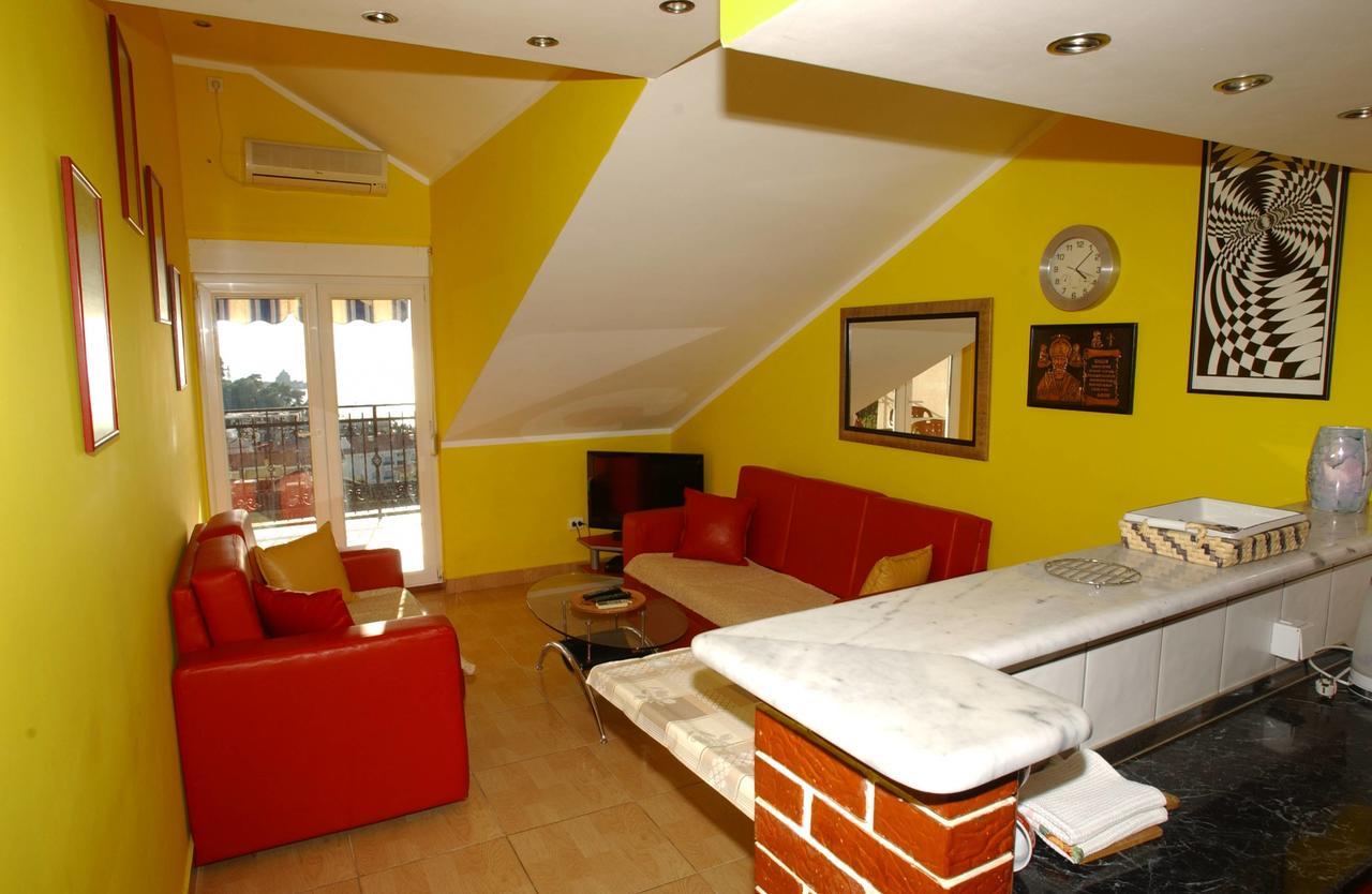 Mm Kovacevic Apartments Petrovac na moru Exterior foto