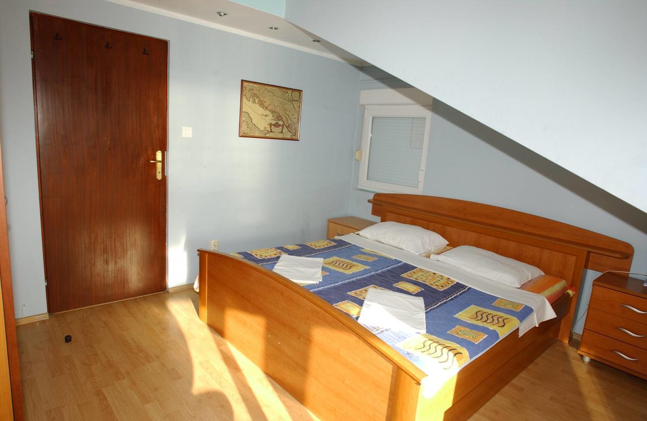Mm Kovacevic Apartments Petrovac na moru Exterior foto